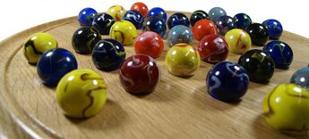 Masters Luxury Solitaire - Oak Board with Giant Marbles