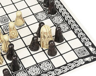 Hnefatafl Board Game - Viking Chess Set - Masters Edition