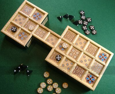 Wooden Royal Game of Ur with Drawer & Pyramid Dice