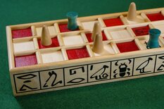 Ancient Egyptian Senet Game - Wooden Board (Red Squares) & Binary Dice