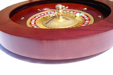 18-inch Mahogany Roulette Wheel with Precision Bearings