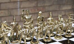 Manopoulos Archers Metal Chess Set