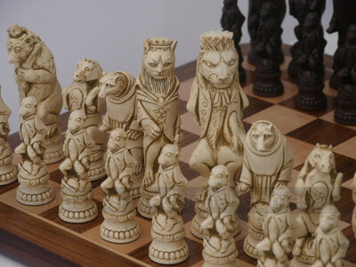 Reynard the Fox Ornamental Chess Set by Berkeley Chess (cream & brown, board not included)