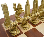 New York Berkeley Chess Set with 4.25 inch King