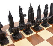 New York Berkeley Chess Set with 4.25 inch King