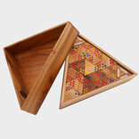 Rombol Tridomino in Triangular Wooden Box - Coloured Dots, 2 Jokers