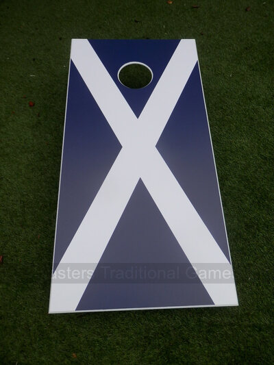 Cornhole - Half Deluxe Set - 1 board, 8 bags [Scottish Flag]